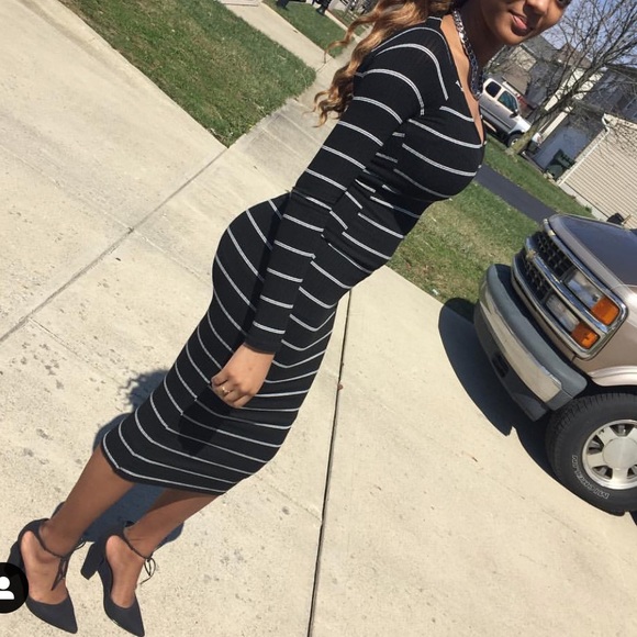 Fashion Nova Dresses & Skirts - Midi dress